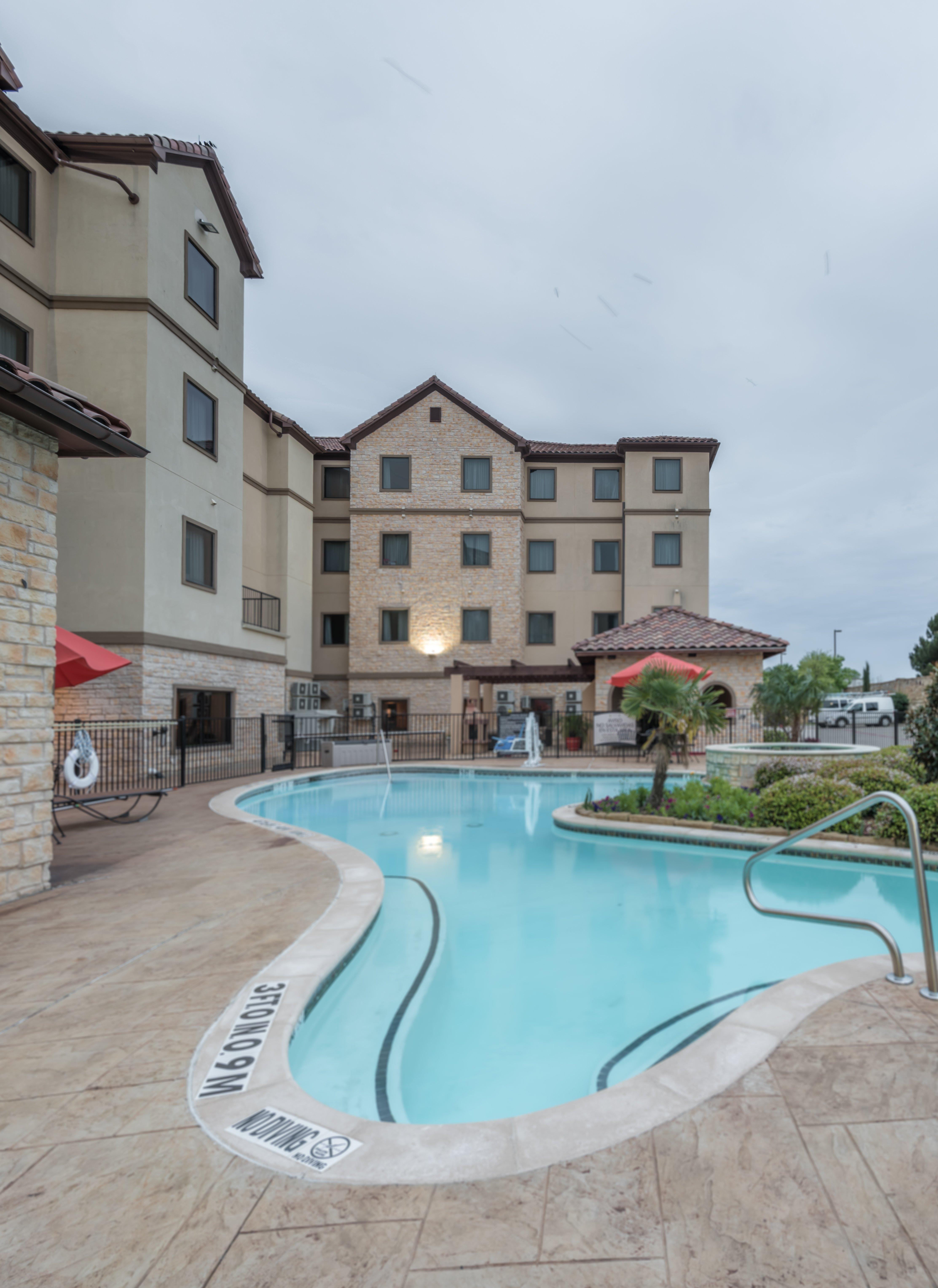 Staybridge Suites Dfw Airport North By Ihg Irving Exterior foto